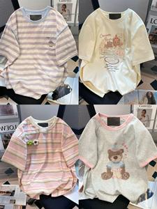 Camiseta de Manga Corta con Cuello Redondo Informal para Mujer, Estilo Universitario, para las Cuatro Estaciones, con Cuello Único, Diseño Sólido, Moda de Verano - Product Image 3