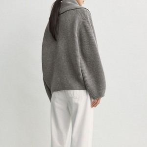 Cardigan Jancoco Personalizzato Grigio Mélange con Collo a Scialle per Donna, Maglione Corto con Bottoni e Lavorazione a Costine per Autunno e Inverno - Product Image 2