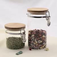 Pot de conservation alimentaire en verre borosilicate en gros avec couvercle en bambou à fermeture hermétique pour usage domestique