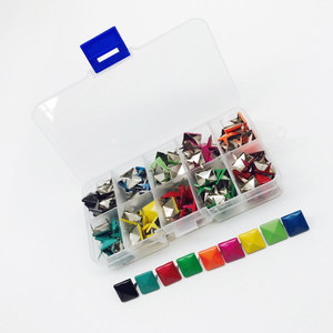 Clous carrés Jin Ming 12 mm, rivets colorés pour décorations de chaussures - Product Image 2