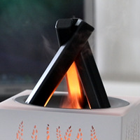 Diffuseur d'huiles essentielles et humidificateur à flamme simulée, design feu de camp carré, capacité 400 ml, fonctionnement silencieux à ultrasons pour la maison