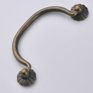 Tirador de Gabinete Estilo Chino, de Aleación de Zinc y Bronce, Forma de Barra, Espaciado de 102mm, Herraje Duradero para Muebles - Product Image 3