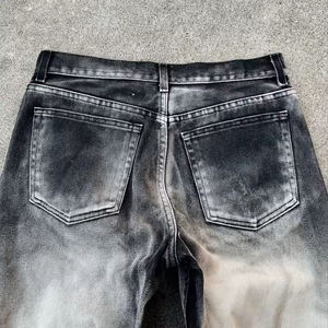 OEM para hombre estilo Y2K pantalones de mezclilla negro sucio lavado Spray Color desgastado acampanado Jeans - Product Image 4