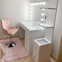 Table de toilette moderne blanche avec miroir LED Hollywood et tiroirs, bureau de maquillage avec station de charge pour petite chambre