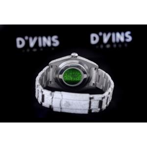 Reloj de Acero Inoxidable con Diamantes Moissanite, Claridad VVS, un Toque de Lujo que Eleva tu Estilo - Product Image 5