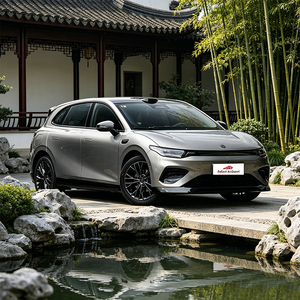 Berlina Sportiva a 5 Posti con Portiere Larghe Senza Cornice e Cambio Manuale |   Leapmotor Lafa5 2026 <span class=keywords><strong>Auto</strong></span> Elettrica Pura <span class=keywords><strong>per</strong></span> <span class=keywords><strong>Giovani</strong></span> in Asia Centrale - Product Image 1