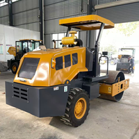 Rouleau compresseur vibrant à tambour unique diesel de 4 tonnes YSW204A avec moteur Changchai, faible coût d'entretien pour le sol, le gravier et l'asphalte