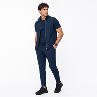 Ensemble de survêtement 3 pièces pour homme en coton mercerisé : T-shirt, pantalon de survêtement et gilet – Vêtements de sport décontractés et athleisure personnalisables avec logo – Vente en gros