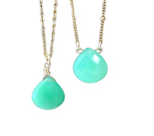 Collier en argent sterling 92.5 fait à la main avec des perles de coeur de pierre précieuse de chrysoprase naturelle 20 \ "Long plaqué or bijoux pour femmes cadeau - Product Image 1