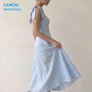 Fabricant de vêtements, robes pour femmes élégantes en coton et lin à bretelles multiples, de haute qualité, sur mesure - Product Image 2