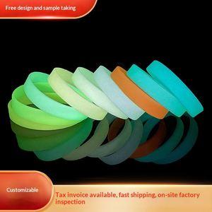 Pulseras Deportivas Luminosas Fluorescentes Ecológicas de Silicona con Logotipo/Patrones en Relieve para Estudiantes, Niños y Adultos, Coloridas - Product Image 5