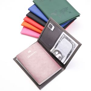 Porta Pasaportes de Viaje con Diseño de Avión y Logotipo Personalizado - Product Image 3