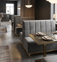 Meubles de restaurant sur mesure, banquette en velours, pieds en métal doré, sièges de banquette, table et chaises pour hôtel, café, projet de boutique
