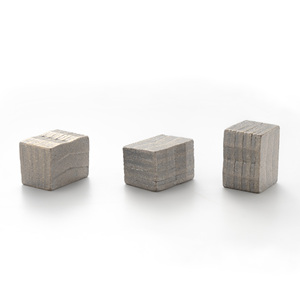 Fabricante <span class=keywords><strong>de</strong></span> herramientas <span class=keywords><strong>de</strong></span> <span class=keywords><strong>diamante</strong></span> a buen <span class=keywords><strong>precio</strong></span>, segmento <span class=keywords><strong>de</strong></span> corte <span class=keywords><strong>de</strong></span> granito, segmento <span class=keywords><strong>de</strong></span> <span class=keywords><strong>diamante</strong></span> <span class=keywords><strong>de</strong></span> piedra para máquina <span class=keywords><strong>de</strong></span> soldadura <span class=keywords><strong>de</strong></span> hoja <span class=keywords><strong>de</strong></span> sierra <span class=keywords><strong>de</strong></span> <span class=keywords><strong>diamante</strong></span> - Product Image 4