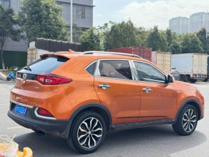 <span class=keywords><strong>MG</strong></span> GS 2015 1.5L Turbo Essence à injection, boîte TST à double embrayage 7 vitesses, édition Luxe - Product Image 6