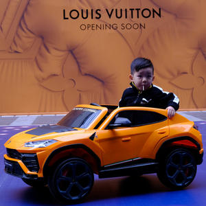 سيارة لامبورغيني أوروس ST-X الكهربائية للأطفال بمقعدين، سيارة تعمل ببطارية 12 فولت، سيارة لامبورغيني للأطفال - Product Image 4