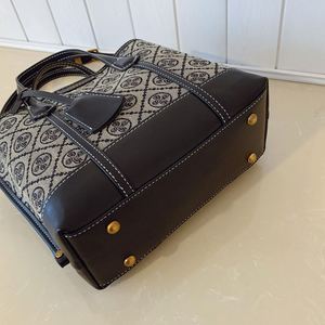 Bolso Tote de Diseño Retro de Lujo, Bolso de Mano de Marca con Estilo Moderno para Dama Adecuado para uso diario. - Product Image 5