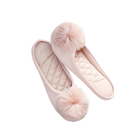 Pantoufles d'intérieur personnalisées en gros avec pompons doux et duveteux pour femmes et filles – Confort optimal