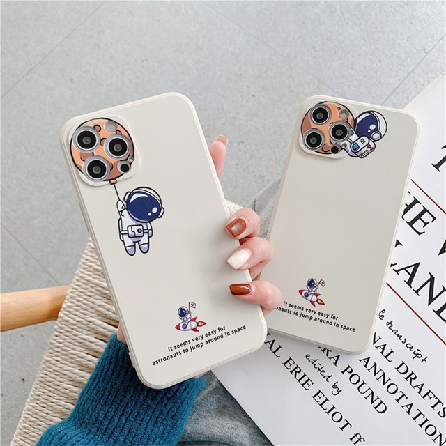 New Astronaut Spaceman Cover Cute Anime Cartoon Silicone Phone Case for iPhone 12 Pro Max