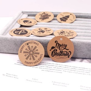 Étiquettes carrées en papier pour boîte cadeau, parfaites pour les cadeaux en forme de cube, efficacité uniforme de la <span class=keywords><strong>ligne</strong></span> d'assemblage de l'emballage de Noël - Product Image 1