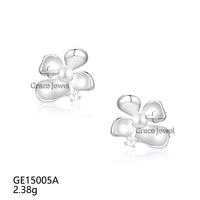 Grace Jewel Fabrikpreis Trendige Platinbeschichtete Blumen-Perlen-Ohrstecker 925 Sterling Silber Hochzeit Party Jubiläum Geschenk