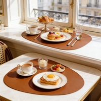 Vente en gros de sets de table carrés bohèmes de luxe antidérapants minimalistes en cuir PU écologique de 3 mm pour table à manger