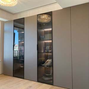 Armoire sur mesure pour vêtements, hôtel, designer, porte coulissante en verre, placard moderne en verre noir, dressing à 3 portes coulissantes, armoire italienne - Product Image 3