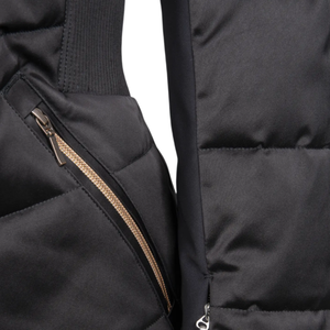 Veste matelassée légère en polyester tricoté pour <span class=keywords><strong>femme</strong></span> OEM - Manteau d'hiver coupe-vent en nylon pour sports de plein air avec logo personnalisé - Product Image 6