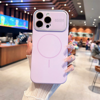 Coque de téléphone antichoc en silicone avec protection d'objectif magnétique et design tendance à grande fenêtre pour iPhone 18 Pro Max/17 Air/16 Plus/15/14