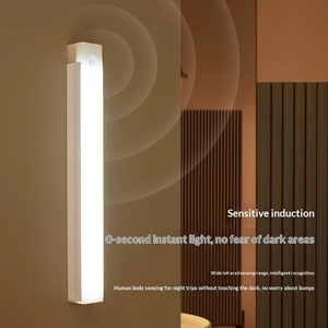 Tira de Luz <span class=keywords><strong>LED</strong></span> Inteligente Ultrafina <span class=keywords><strong>con</strong></span> Sensor de Movimiento, Tres Colores, Recargable, Conexión Directa, Iluminación <span class=keywords><strong>Bajo</strong></span> Muebles para Cocinas y Armarios - Product Image 2