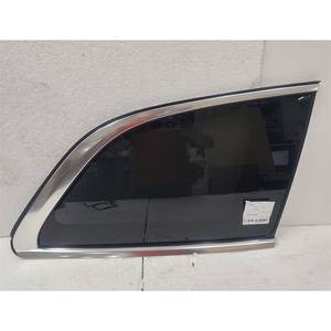 Pare-brise arrière quart droit et vitre latérale Produit pour vitres de voiture à prix compétitif - Product Image 1