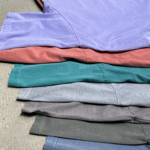 เสื้อยืดสตรีทแวร์สไตล์เรโทรแบบวินเทจสีขาวล้างสี รุ่นเบสิค โอเวอร์ไซส์ แขนสั้น - Product Image 3
