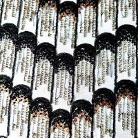 Tissu de robe de mariée vintage en dentelle brodée de sequins motif fleur éventail, style européen