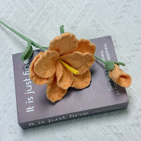 Bouquet de fleurs d'eustoma en laine tricotée et crochetée à la main - pour cadeaux d'anniversaire, de Noël, de mariage ; Vente en gros de fleurs