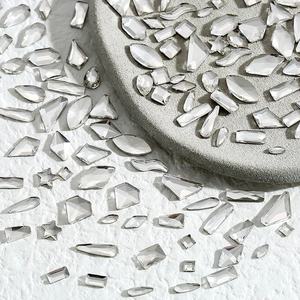 مجموعة أحجار الراين الزجاجية متعددة الألوان للملابس والحرف اليدوية وتزيين الأظافر والترتر الزخرفي - Product Image 1