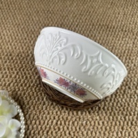 Service de table en céramique à motifs floraux roses vintage, assiettes et bols en porcelaine avec bordure dorée pour la décoration de table