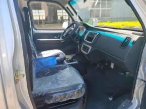 Camión de carga eléctrico KAMA DONGFENG JMC Mini de doble cabina, 2-5 asientos, dos cabinas, Pure EV KAMA Truck, LHD/RHD, capacidad de 1.5 toneladas. - Product Image 2