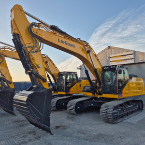 Excavadora de orugas 936F con caja de cambios hidráulica PLC optimizada por IA, chasis modular, durabilidad, eficiencia en múltiples terrenos, motor y bomba - Product Image 1