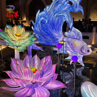 Lanternes étanches LED de haute qualité lanterne de poisson chinoise pour la finition de décoration de festival et lanternes de fleurs pour la décoration de parc