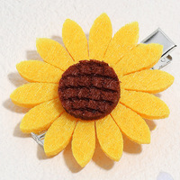 Lot de 10 pinces à cheveux tendance en feutre, petites fleurs de tournesol jaunes pour enfants et tout-petits