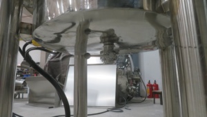 Réacteur de dispersion et de mélange chauffant en acier inoxydable de 500 L avec agitateurs pour la fabrication de pâtes et de confitures, idéal pour le traitement cosmétique - Product Image 6