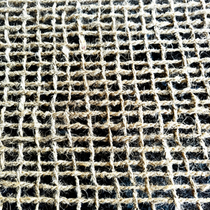 Filet en fibre de coco en gros, géotextile en fibre végétale, maille de contrôle de l'érosion, protection des pentes, aménagement paysager, épaisseur réglable - Product Image 3