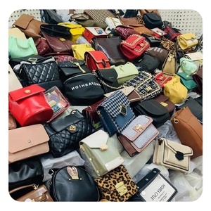 Bolsos Usados de Alta Calidad VIP 2023, Bolsos Usados Seleccionados en Fardos - Product Image 1