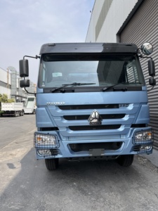 <span class=keywords><strong>Camion</strong></span> bétonnière Sinotruk Howo Shacman 6x4 10 roues 8m3 9m3 10m3 <span class=keywords><strong>12m3</strong></span> - Product Image 3