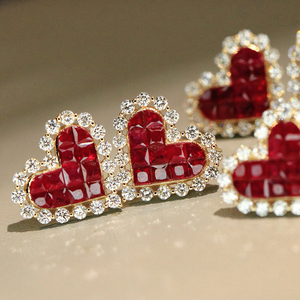 Aazuo Joyería Fina de 18K, Oro Amarillo Sólido, Rubí Natural, Diamante Real, Hermosos Pendientes de Corazón, Regalo para Damas y Niñas, Uso Diario - Product Image 3