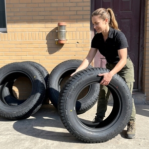 ยางรถยนต์ SL369 LT215/75R15 ยางใหม่ ทนทานต่อการใช้งานหนัก แบบเรเดียล - Product Image 1