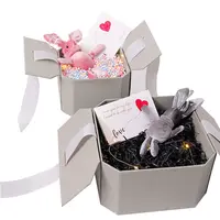 लक्जरी कस्टम लोगो रोमांटिक वेलेंटाइन दिवस चुंबकीय गहने बॉक्स चुंबक बंद होने के साथ गत्ता पैकेजिंग उपहार बॉक्स