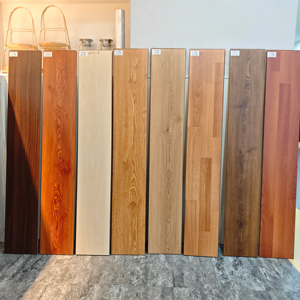 Rénovation de la maison, plancher <span class=keywords><strong>stratifié</strong></span> HDF AC4 10 mm, planchers stratifiés vinyle, aspect bois, adapté aux animaux domestiques - Product Image 4