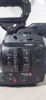 Cámara Profesional Canon EOS C300 Mark II Super 35mm con Sensor CMOS, Video HD, Cámara Económica con Tarjeta SD Usada
