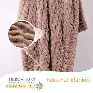 Couverture en fausse fourrure, haute capacité de rétention de chaleur, coutures de qualité supérieure, taille king, couverture en fausse fourrure de luxe - Product Image 3